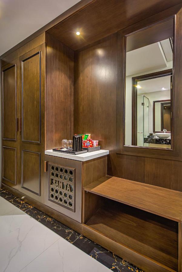 Santa Luxury Hotel Дананг Экстерьер фото