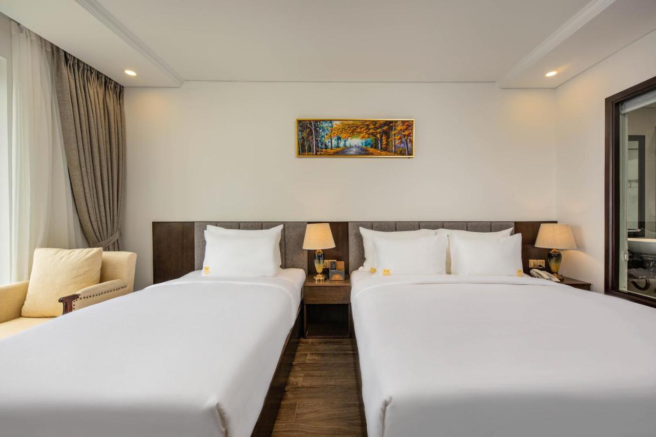 Santa Luxury Hotel Дананг Экстерьер фото